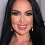 Elisa Sanches Bigbutt